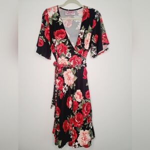 Wax Poetic Aurora Wrap Dress in Rose Bouqet Print XL